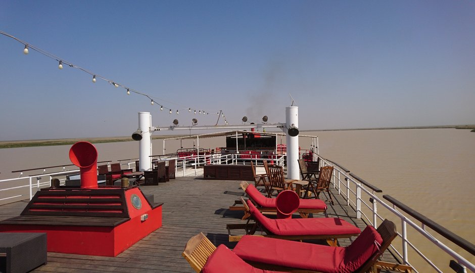 Mit der Bou el Mogdad auf dem Senegal River