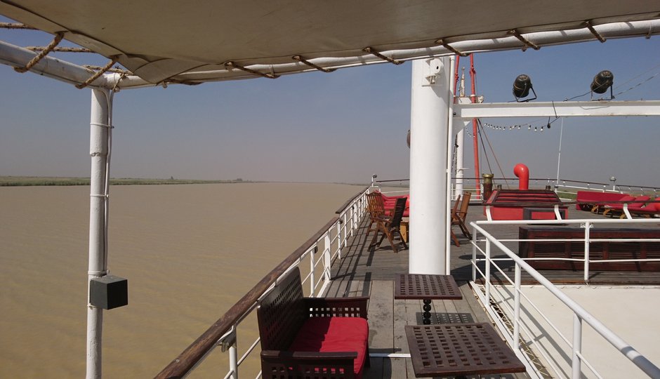 Mit der Bou el Mogdad auf dem Senegal River