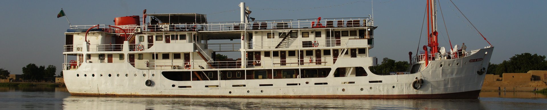 Mit der Bou el Mogdad auf dem Senegal River