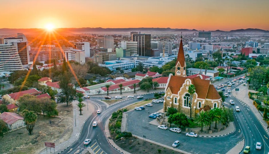 Namibia Hike&Drive
